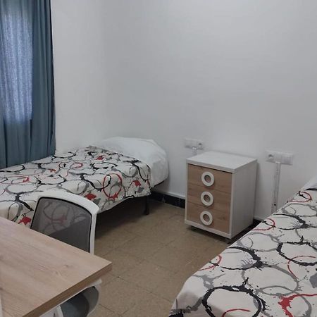 Hostal Ideal Ґаба Екстер'єр фото