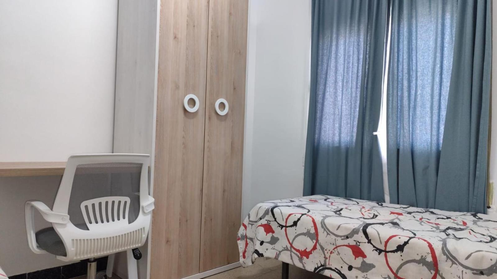 Hostal Ideal Ґаба Екстер'єр фото